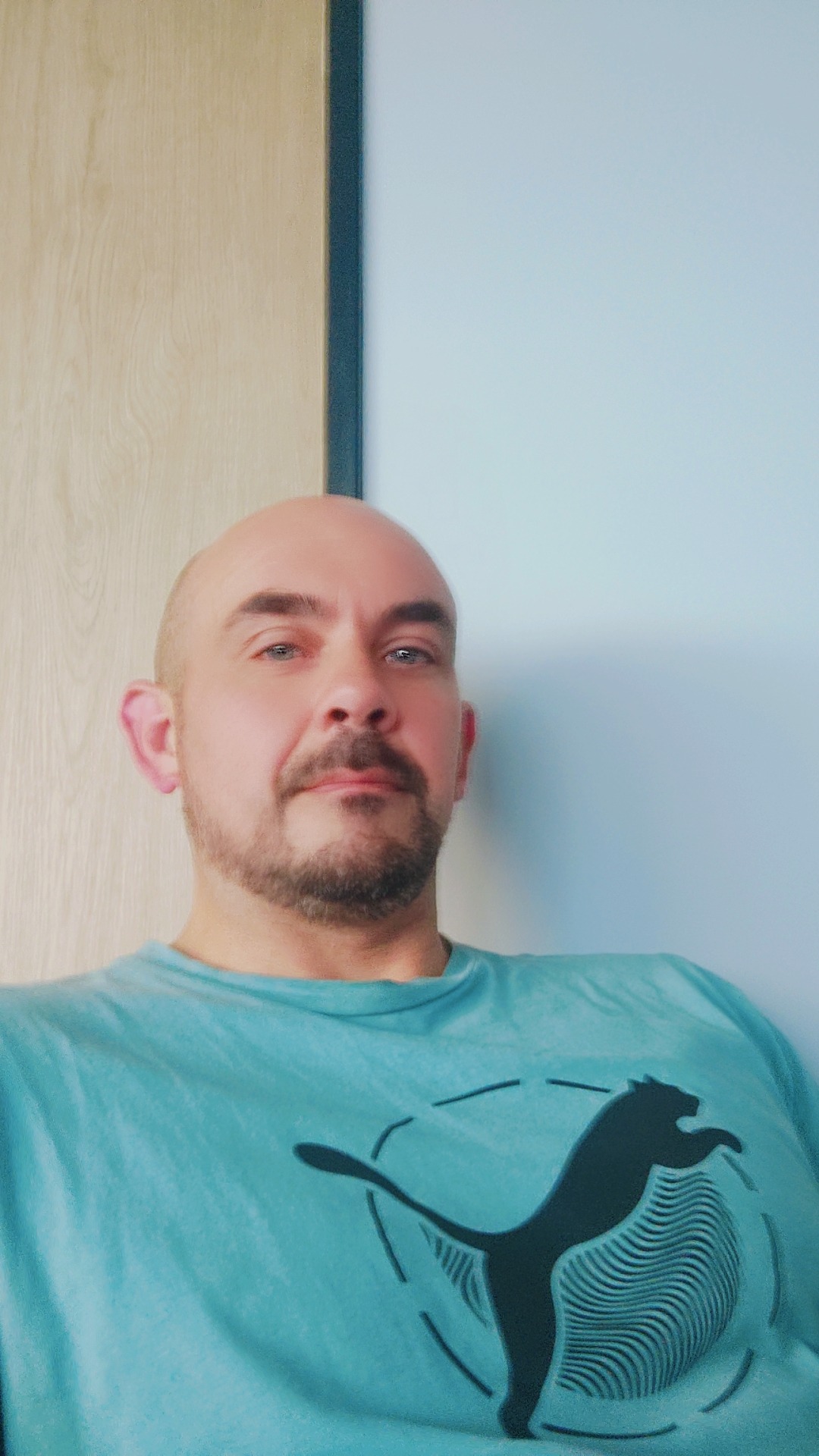 Profil de Nassir, 43 ans, Groupe gay à Jenins