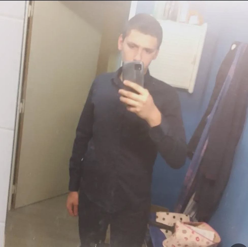 Profil de Mayel, 19 ans, Groupe gay à Orbe
