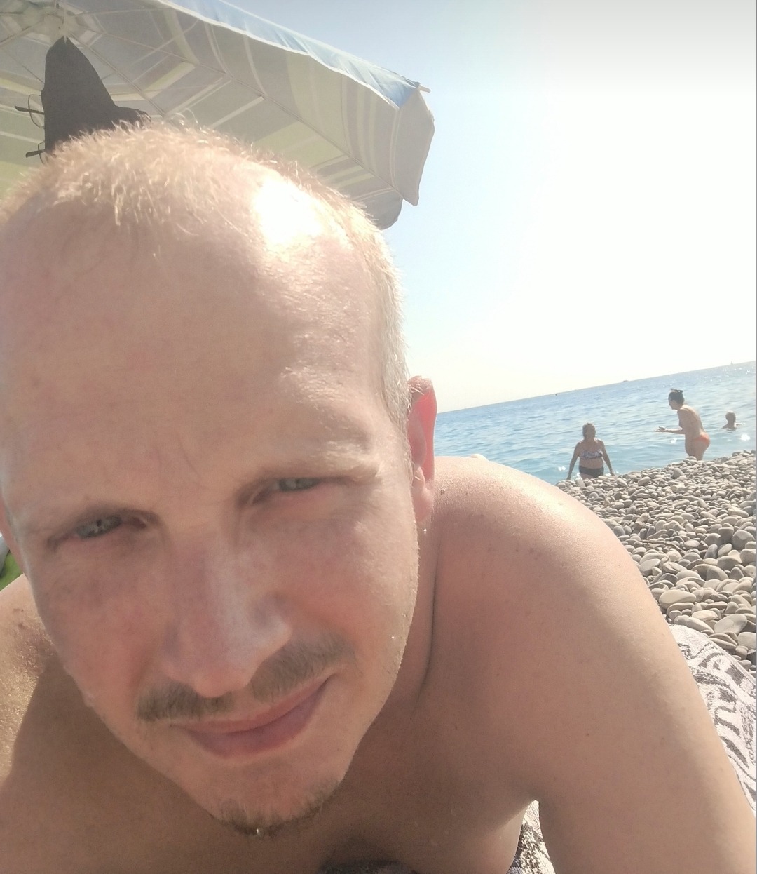 Profil de Amen, 44 ans, Groupe gay à Dardin
