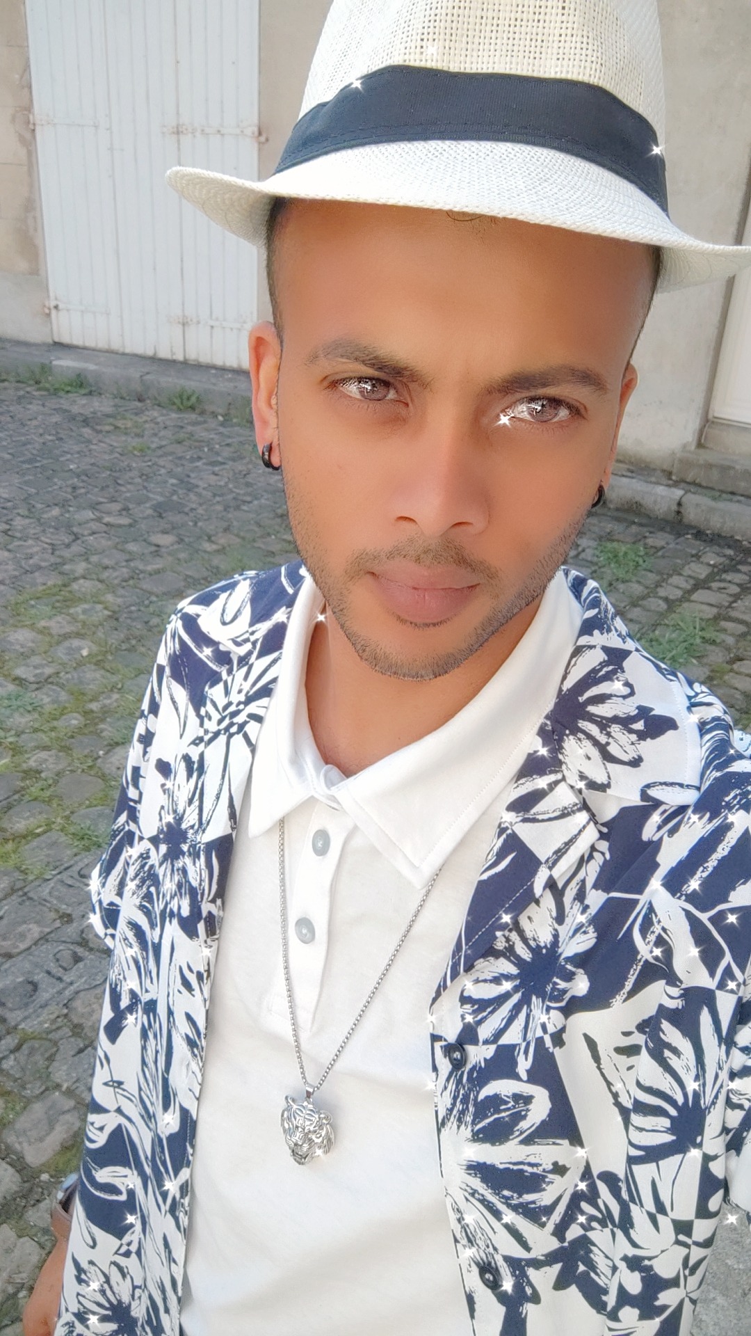 Profil de Yely, 28 ans, Groupe gay à Winden