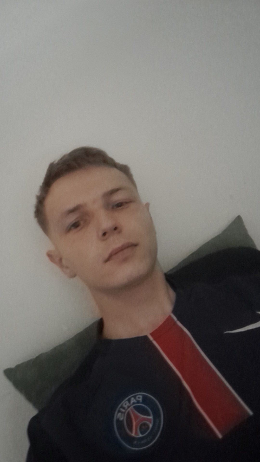Profil de Mino, 26 ans, Groupe gay à Mülenen