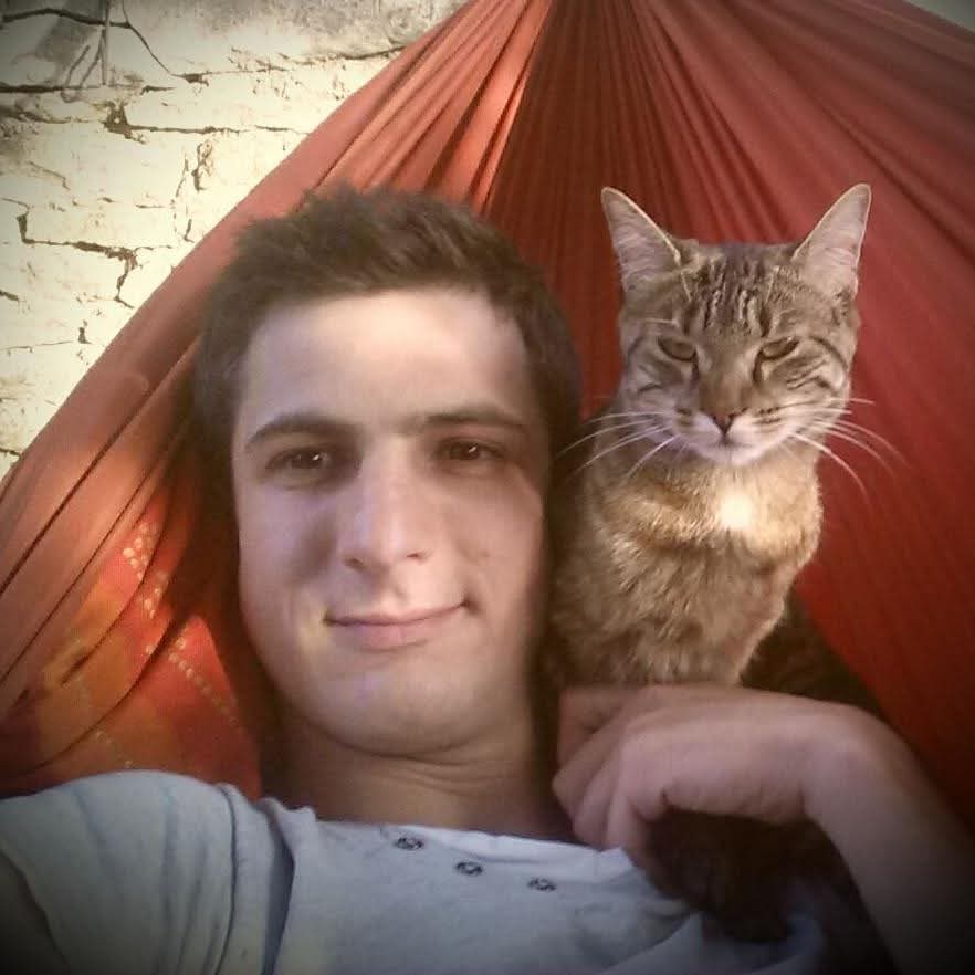 Profil de Neji, 35 ans, Groupe gay à Farnern