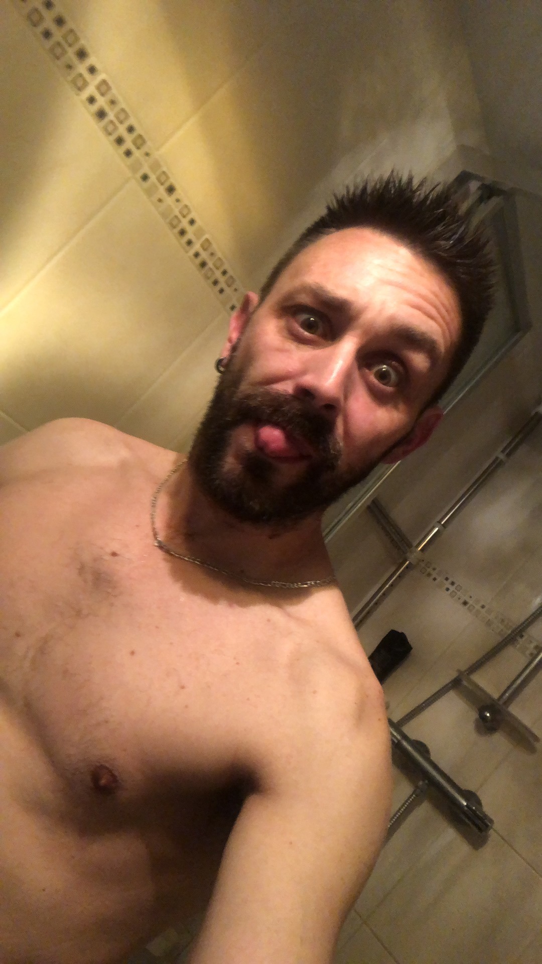 Profil de Dustin, 41 ans, Groupe gay à Andeer