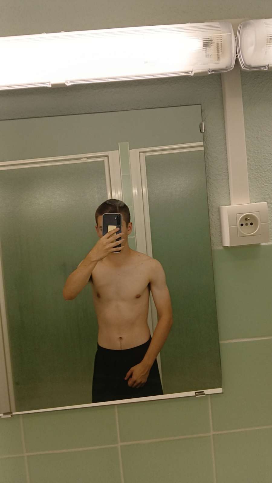 Profil de Ramy, 19 ans, Groupe gay à Versoix