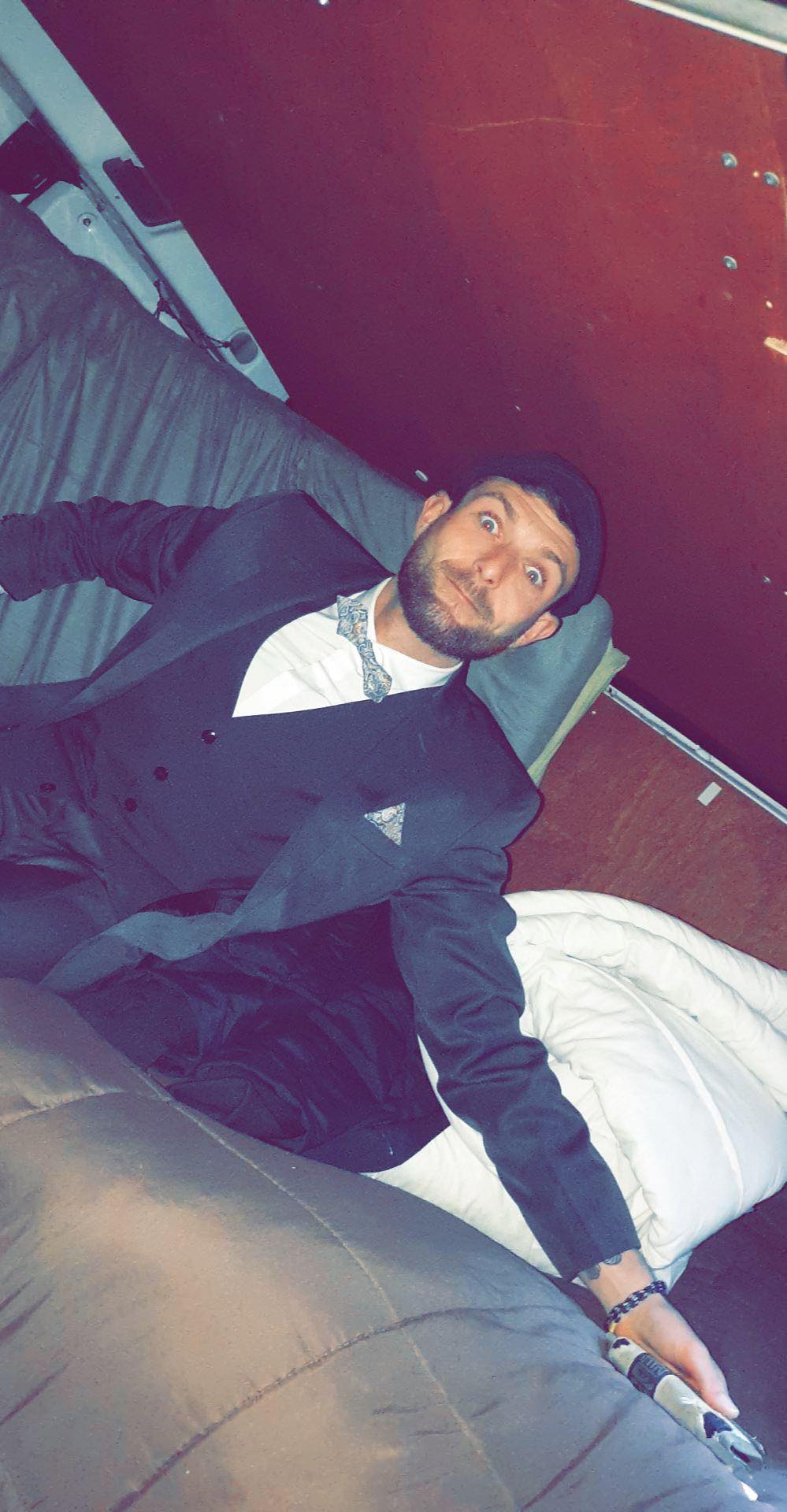 Profil de Rodwan, 34 ans, Groupe gay à Le Landeron