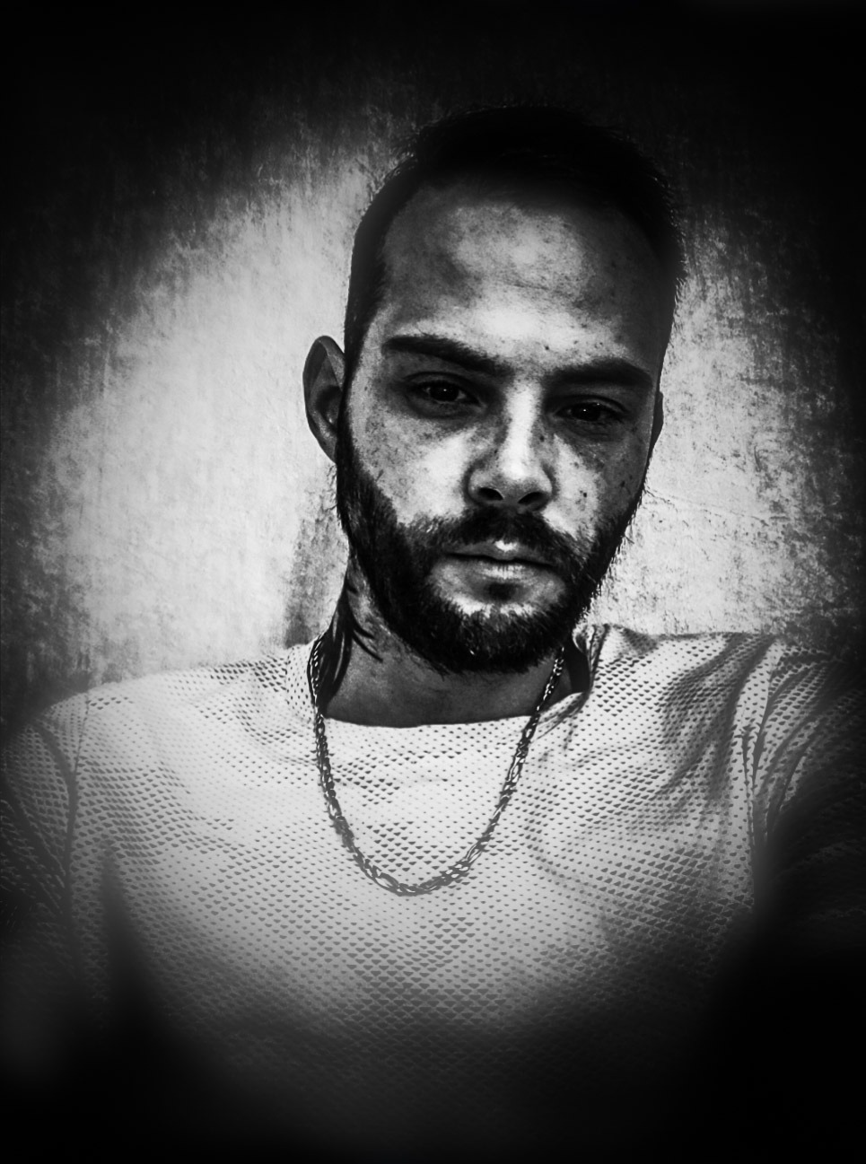 Profil de Bonnet, 34 ans, Groupe gay à Zinal