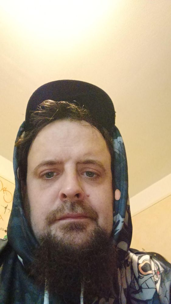 Profil de Ysmael, 37 ans, Groupe gay à Perly