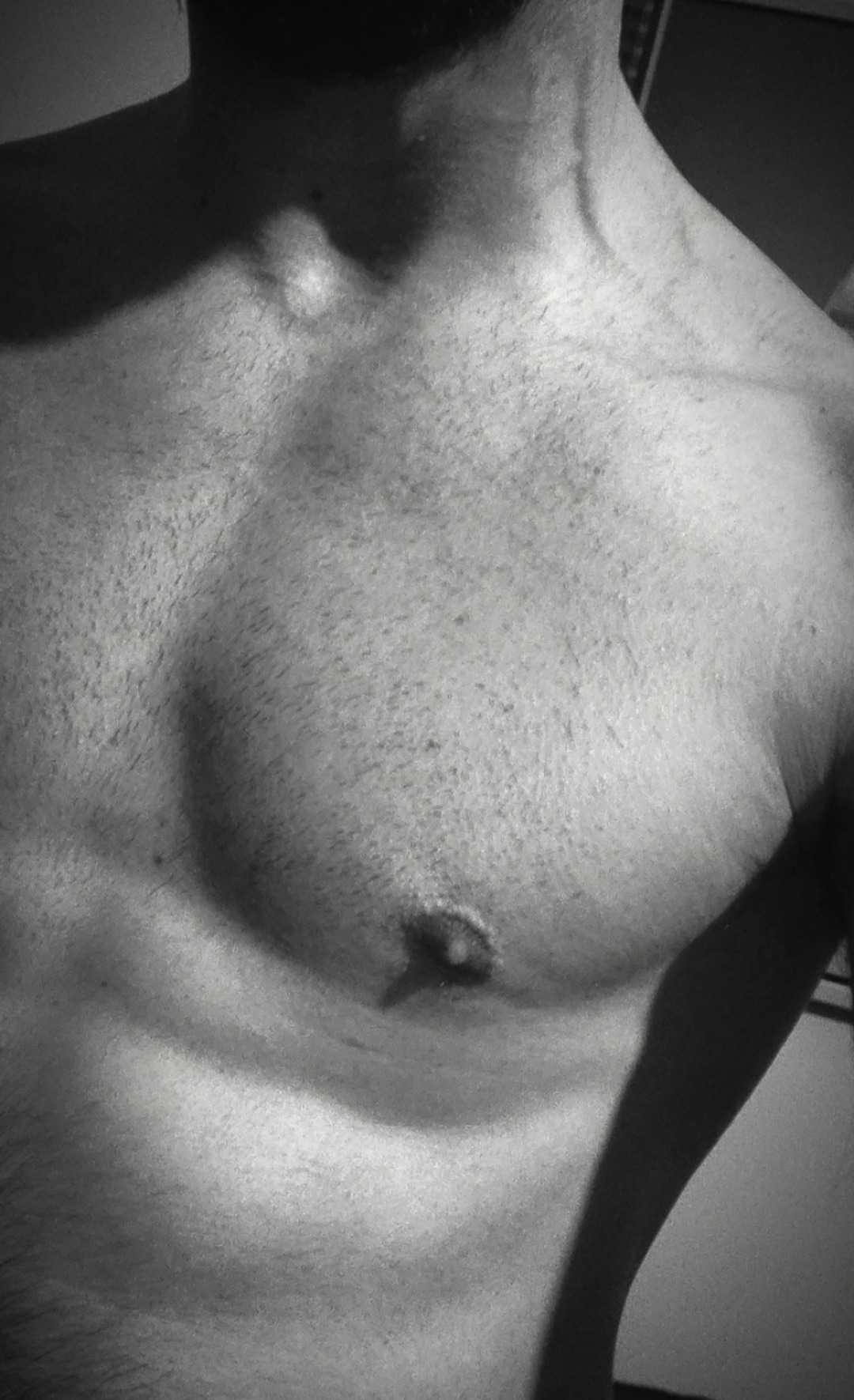 Profil de Inel, 31 ans, Groupe gay à Domat/Ems