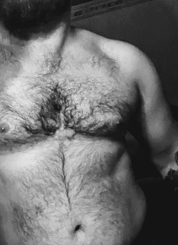 Profil de Kelyan, 38 ans, Groupe gay à Yvorne