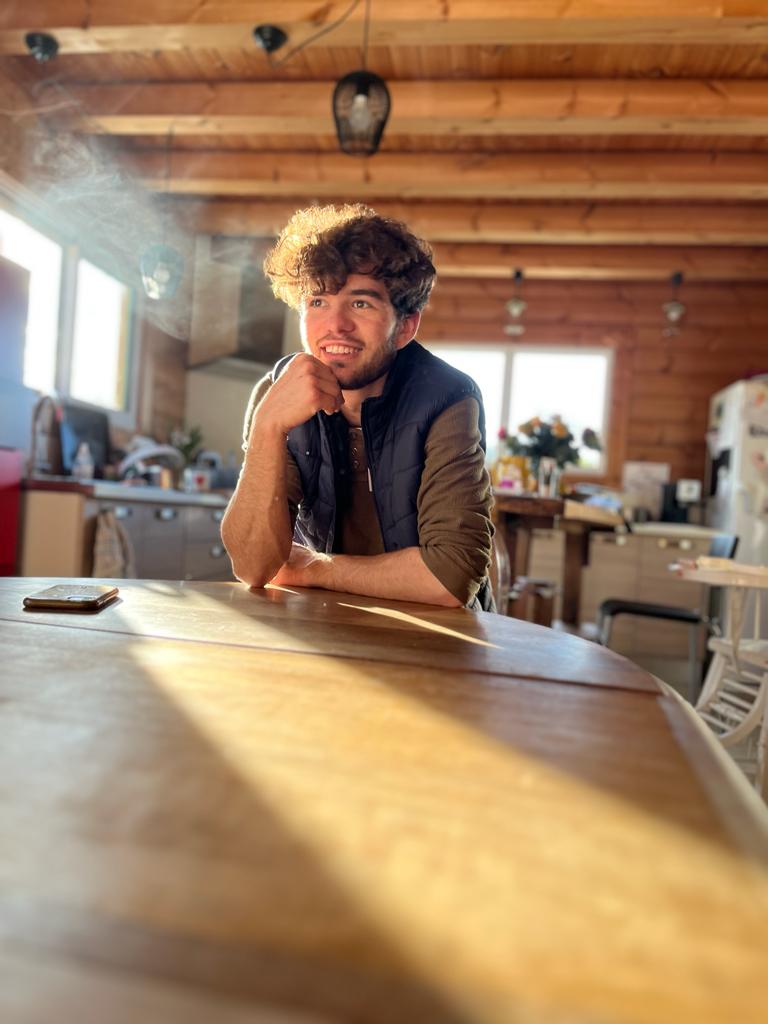Profil de Valérian, 28 ans, Groupe gay à Susch