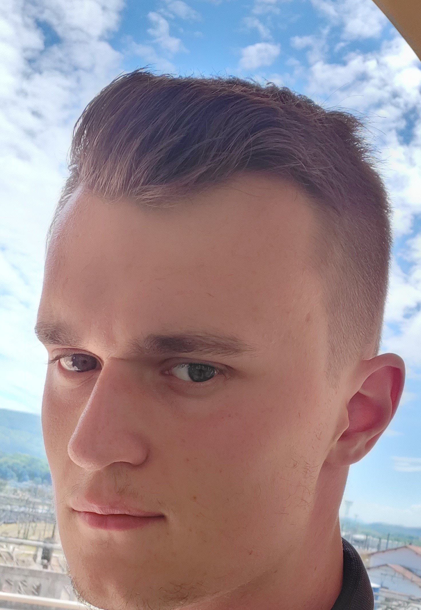 Profil de Mathys, 24 ans, Groupe gay à Rosshäusern