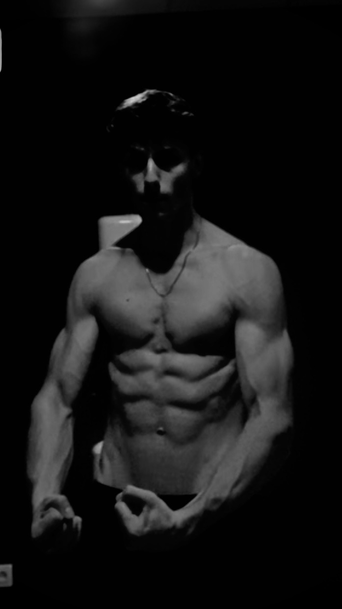 Profil de Jean-martial, 20 ans, Groupe gay à Untervaz