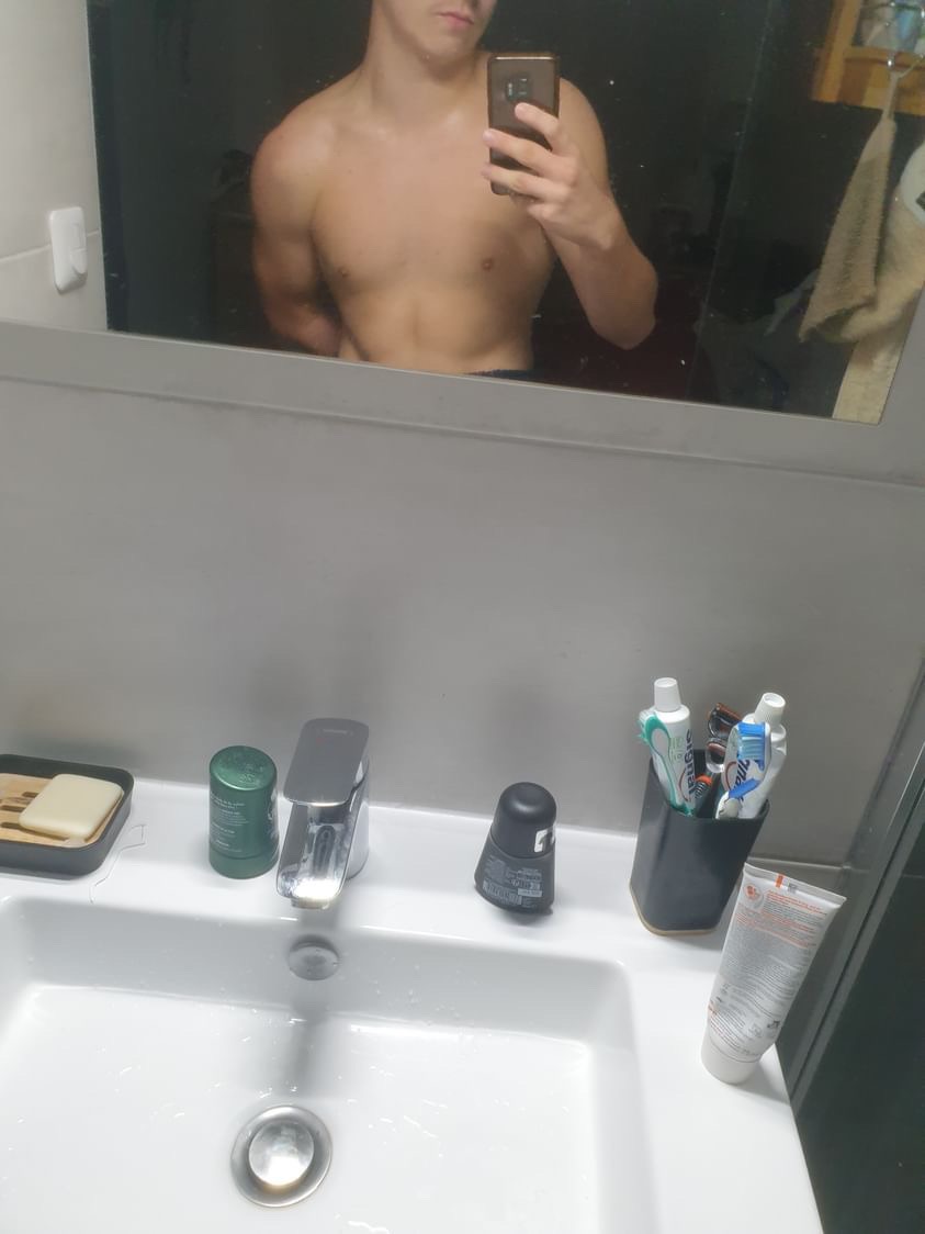 Profil de Mayer, 18 ans, Groupe gay à Latsch