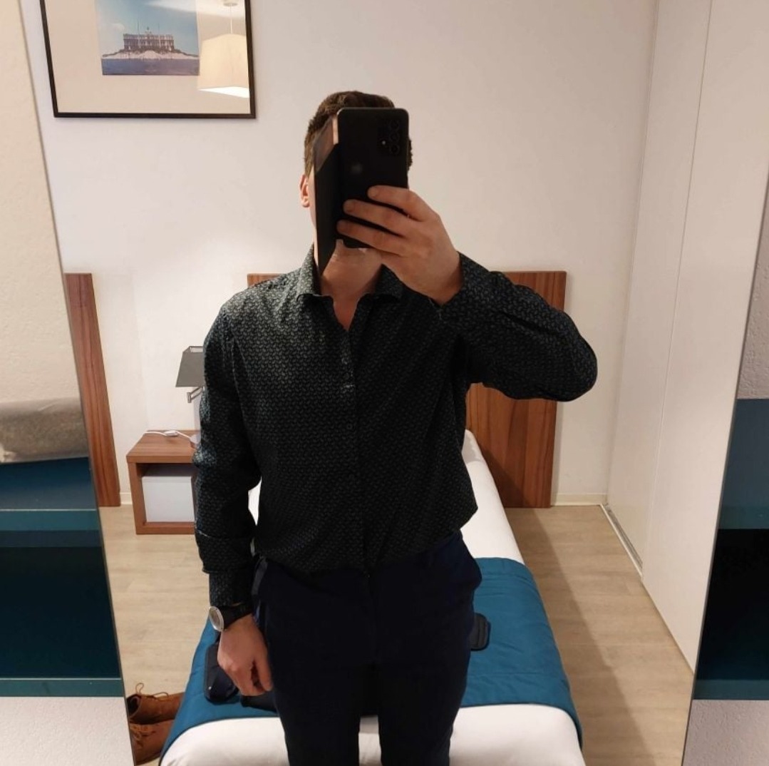 Profil de Chady, 43 ans, Groupe gay à Benzenschwil