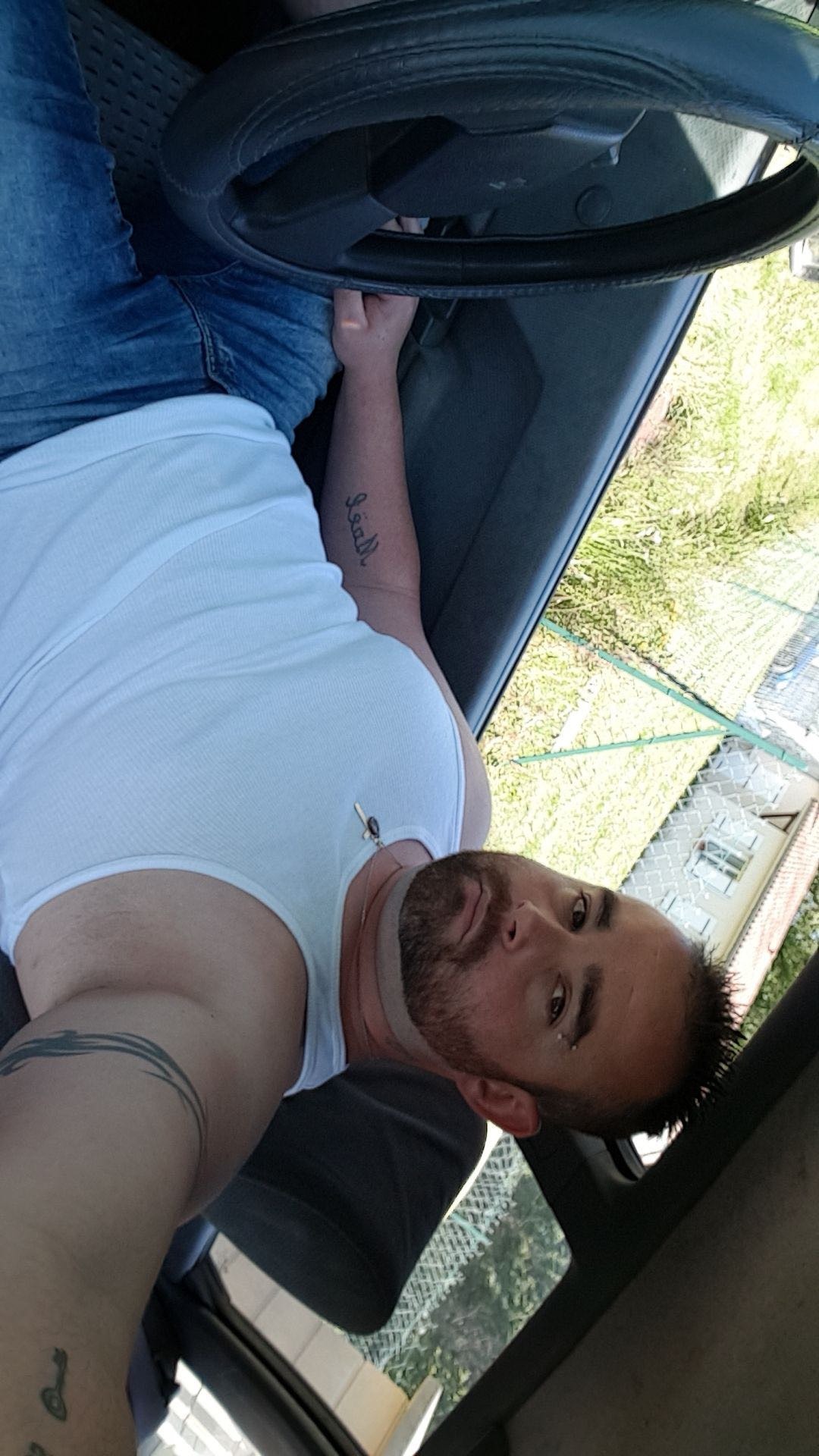 Profil de Djem, 36 ans, Groupe gay à Rumendingen