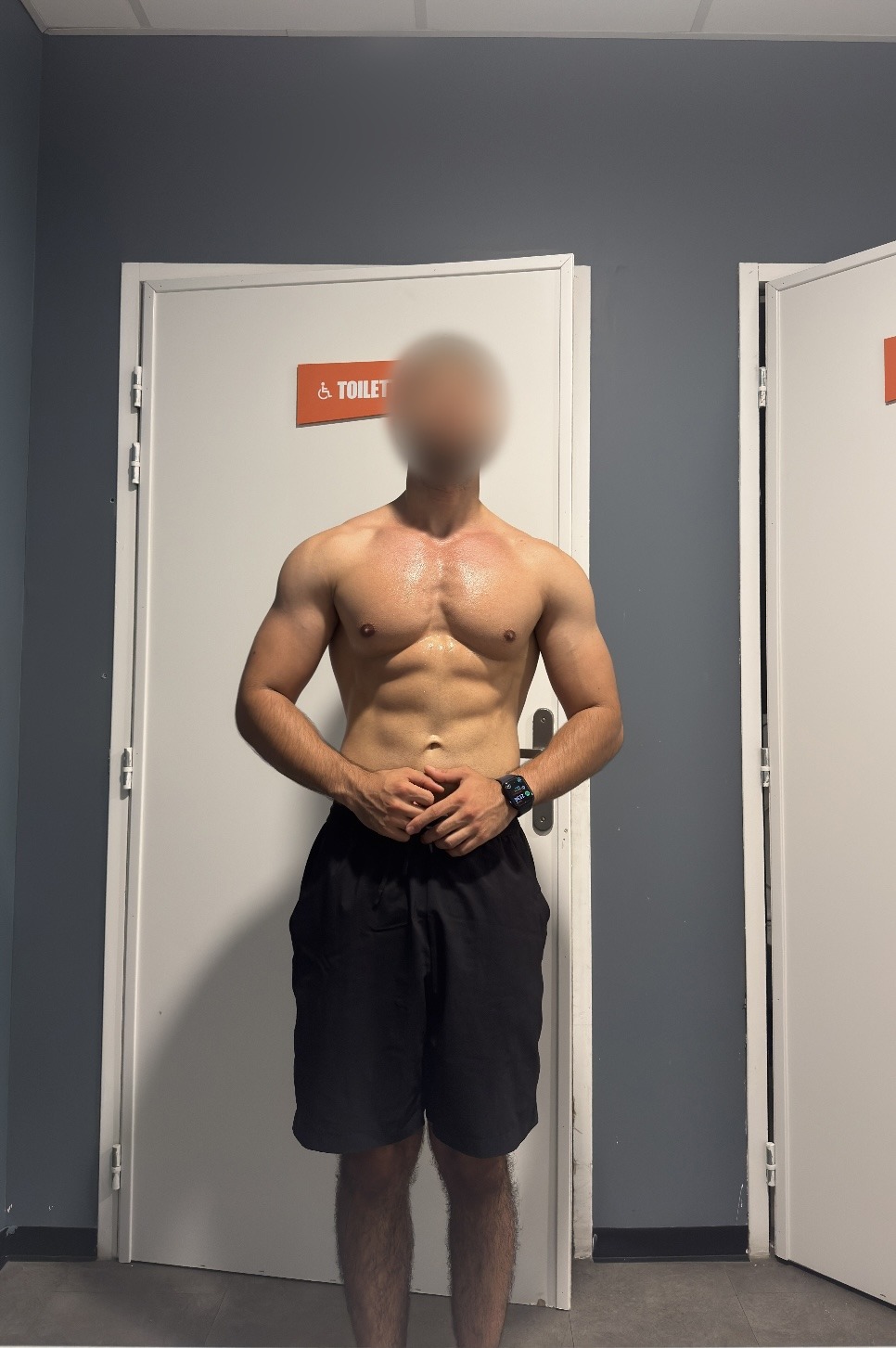 Profil de Nazih, 21 ans, Groupe gay à Evilard