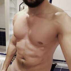 Profil de Baki, 27 ans, Groupe gay à Därligen