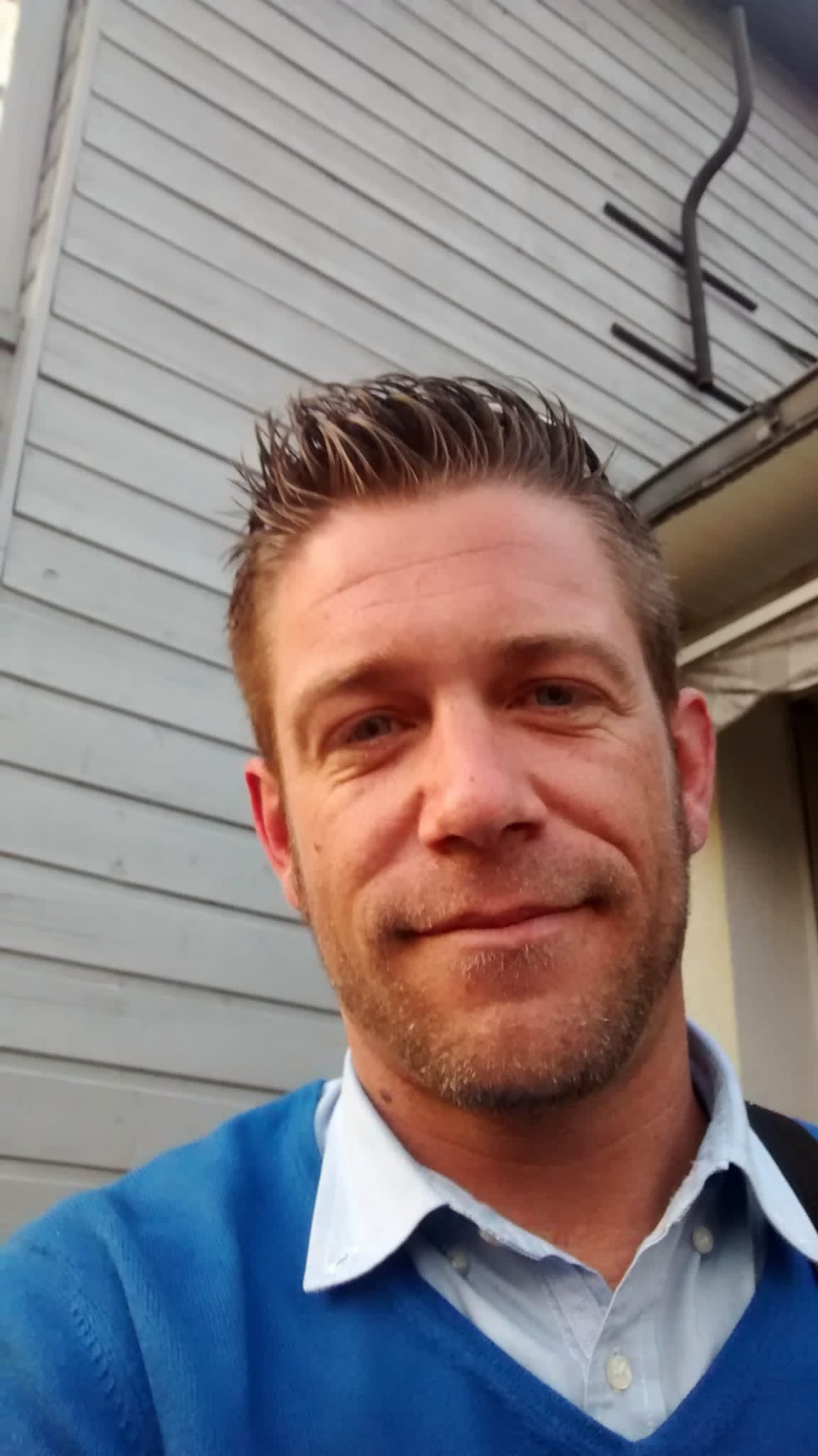 Profil de Choukri, 49 ans, Groupe gay à Cunter