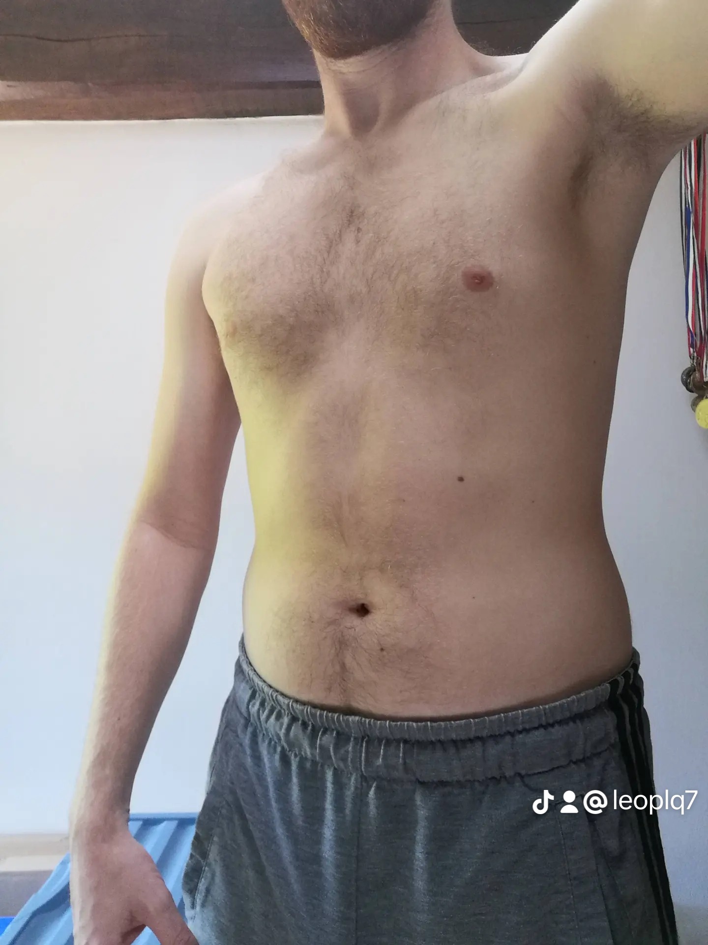 Profil de Ayoube, 29 ans, Groupe gay à Kiesen