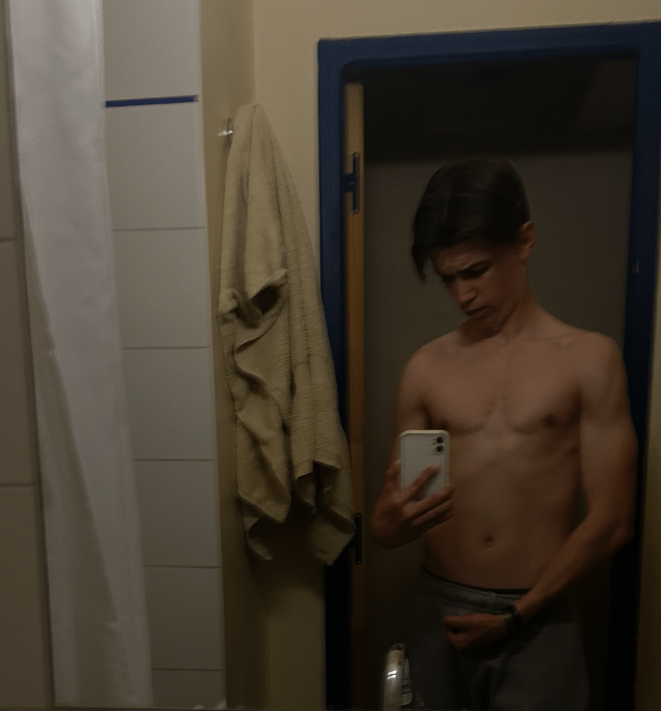 Profil de Majid, 20 ans, Groupe gay à Villars-Mendraz