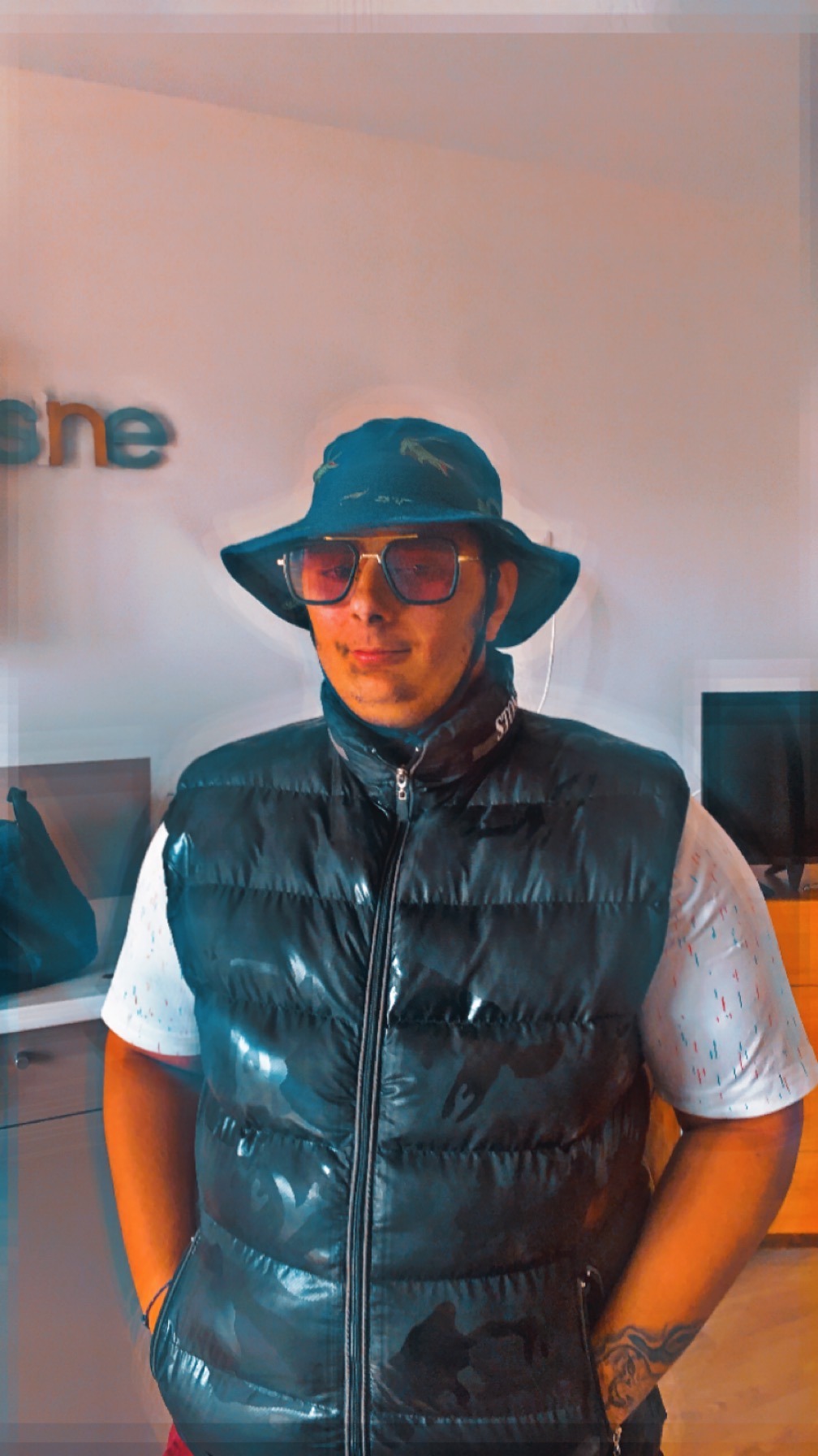 Profil de Pierre-dominique, 19 ans, Groupe gay à Auw