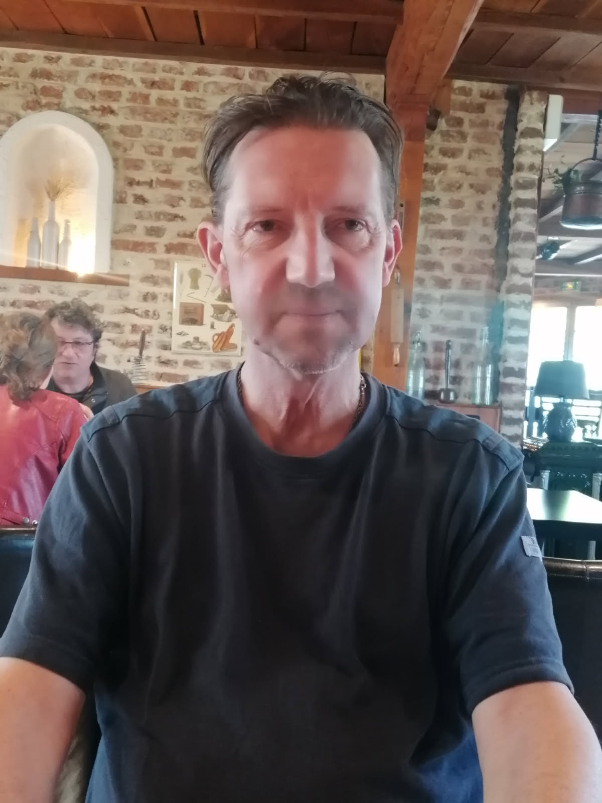 Profil de Akif, 53 ans, Groupe gay à Salvan