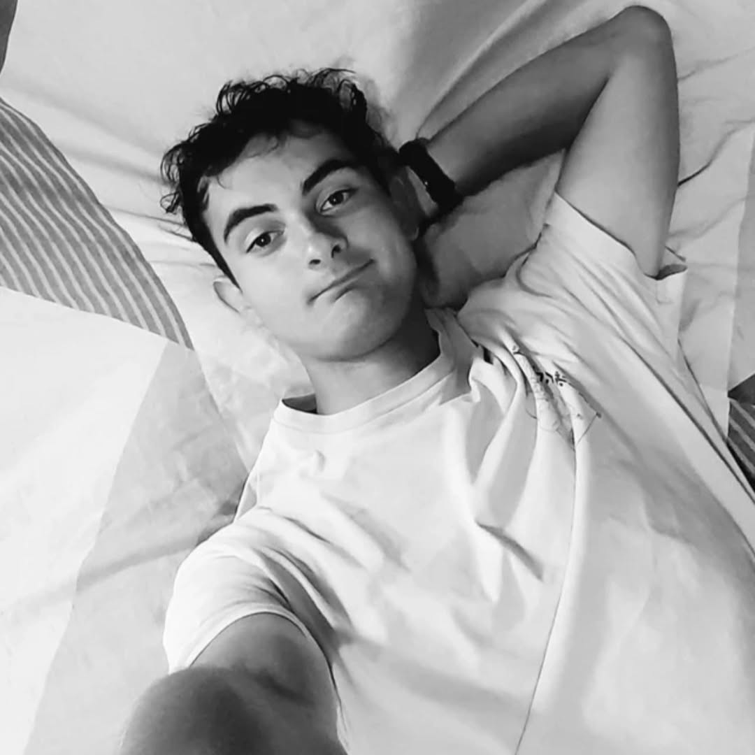 Profil de Farrell, 19 ans, Groupe gay à Winden