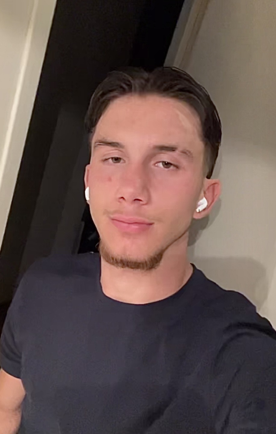 Profil de Bekaye, 19 ans, Groupe gay à Lunden