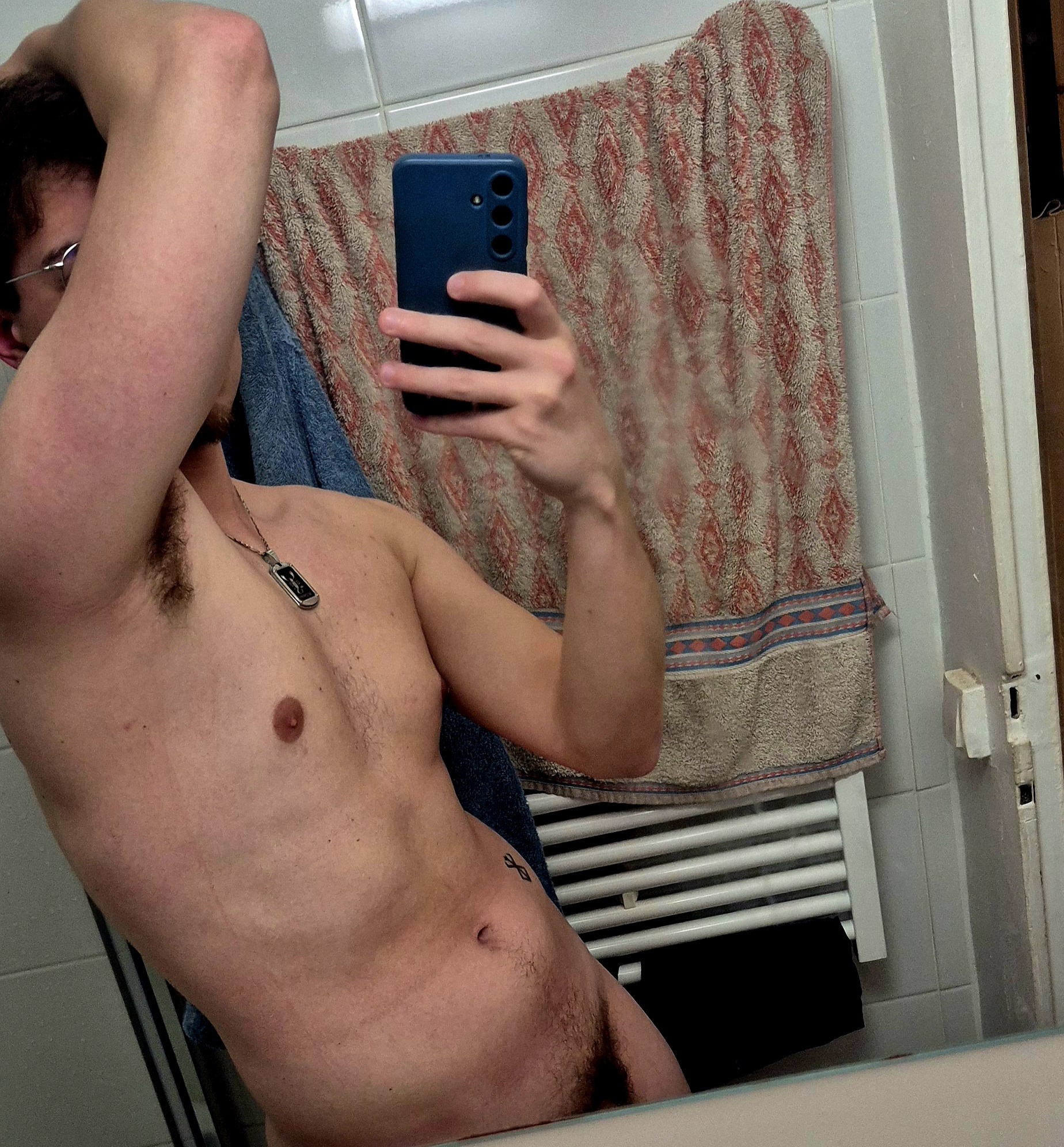 Profil de Louny, 25 ans, Groupe gay à Berthoud