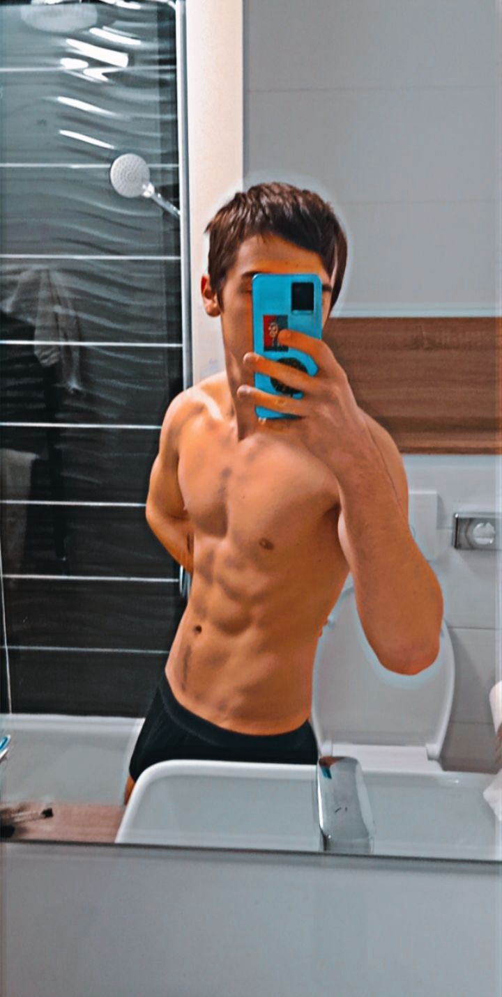 Profil de Nicephore, 22 ans, Groupe gay à Chamoson
