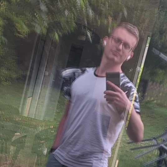 Profil de Rodouane, 25 ans, Groupe gay à Noville