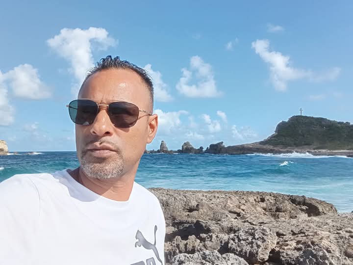 Profil de Théodore, 43 ans, Groupe gay à La Tanne