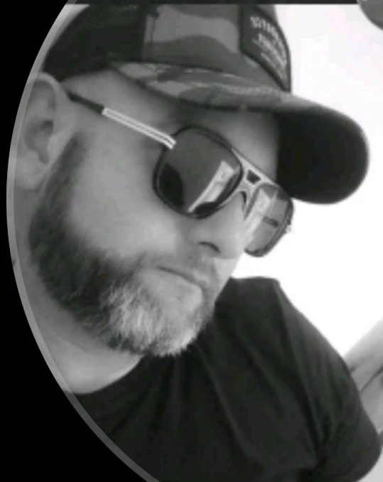 Profil de Hassein, 36 ans, Groupe gay à Wattenwil
