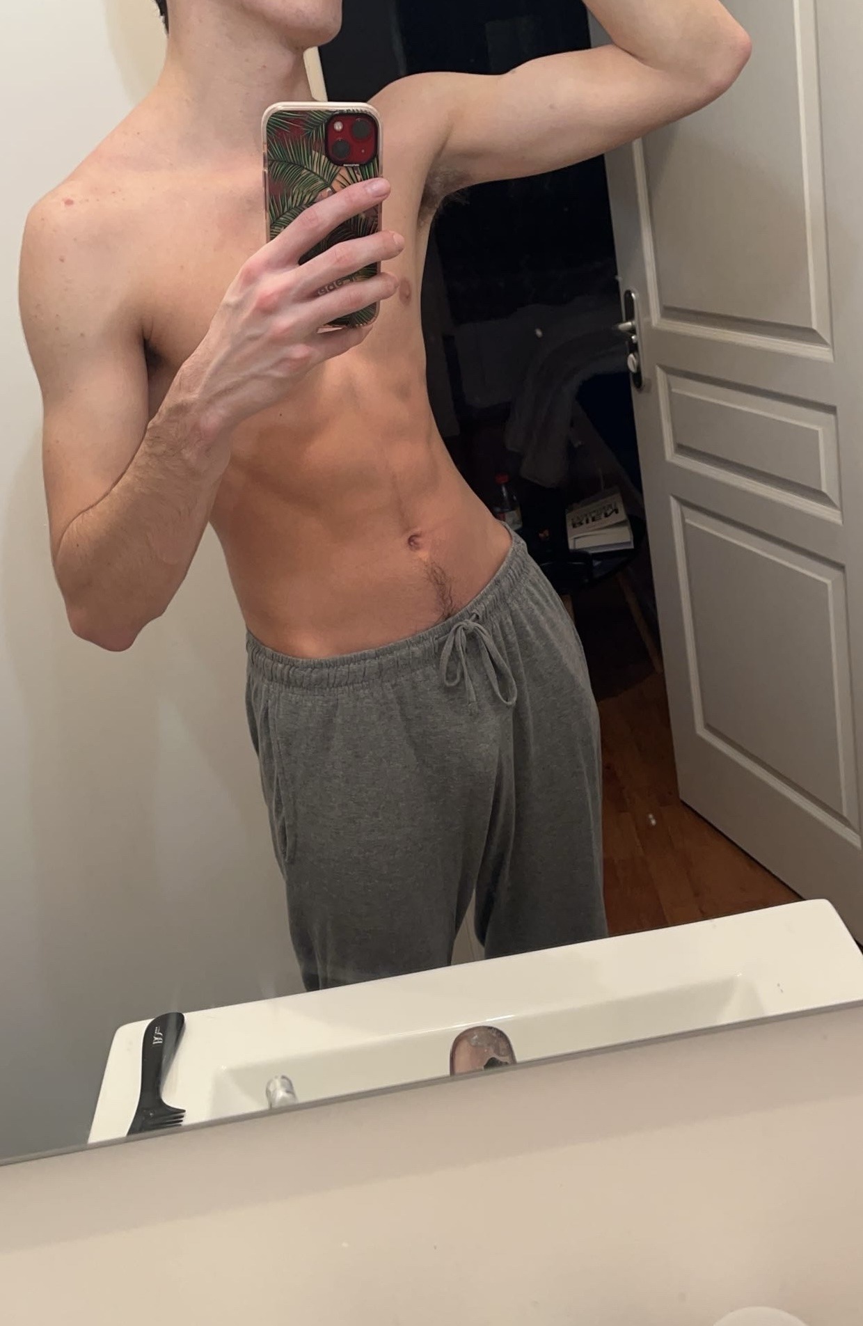 Profil de Percy, 24 ans, Groupe gay à Flüh