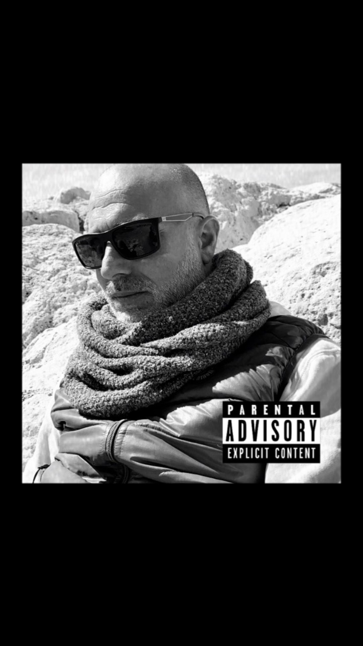 Profil de Hylann, 46 ans, Groupe gay à Grimisuat