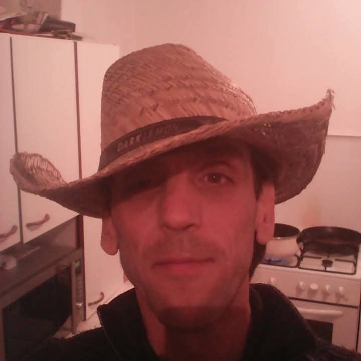 Profil de Nirina, 51 ans, Groupe gay à Misery