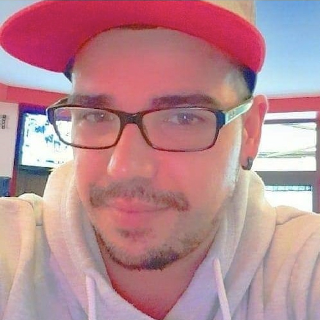 Profil de Amri, 34 ans, Groupe gay à Coppet