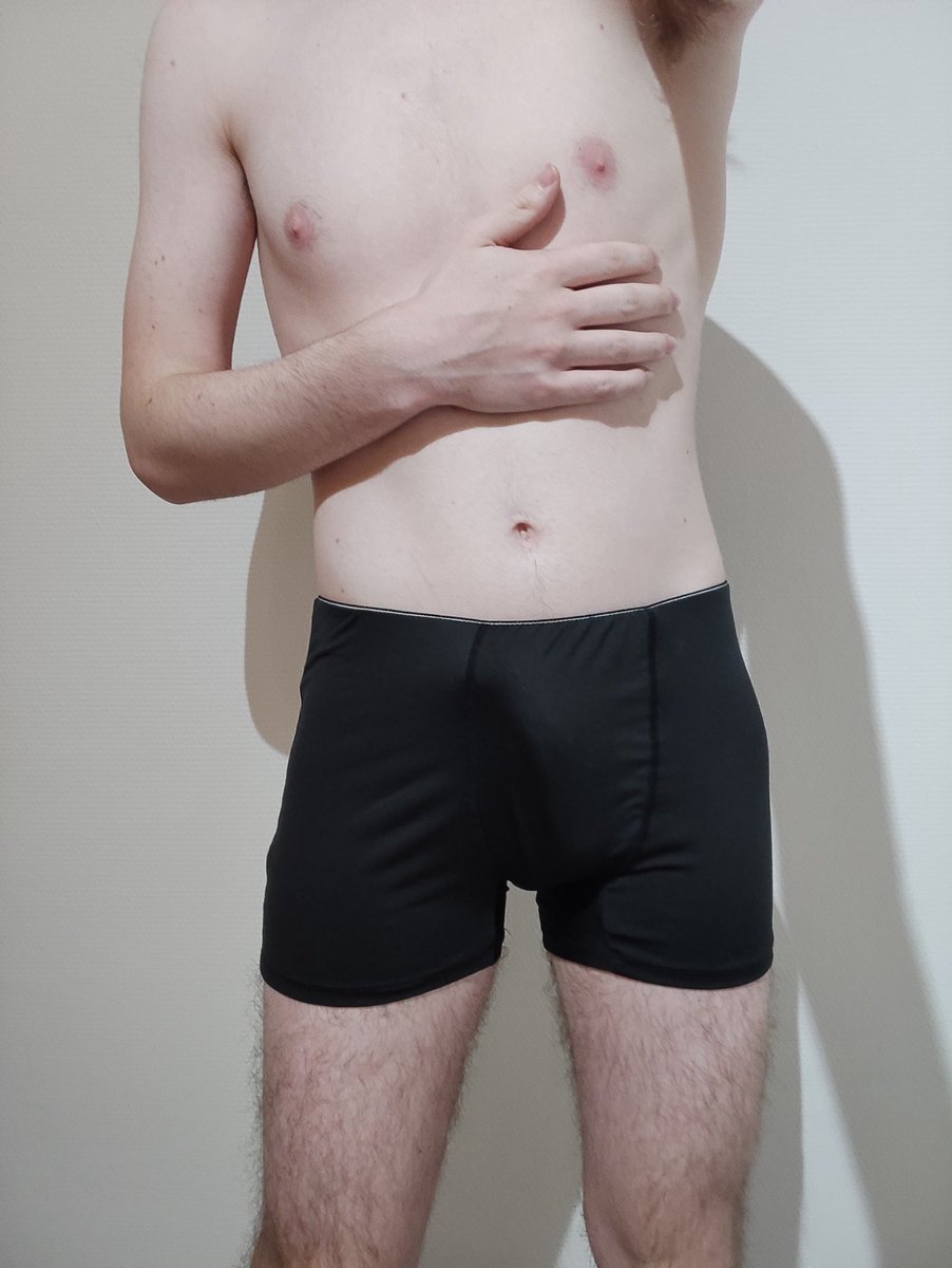Profil de Barbe, 18 ans, Groupe gay à Furna