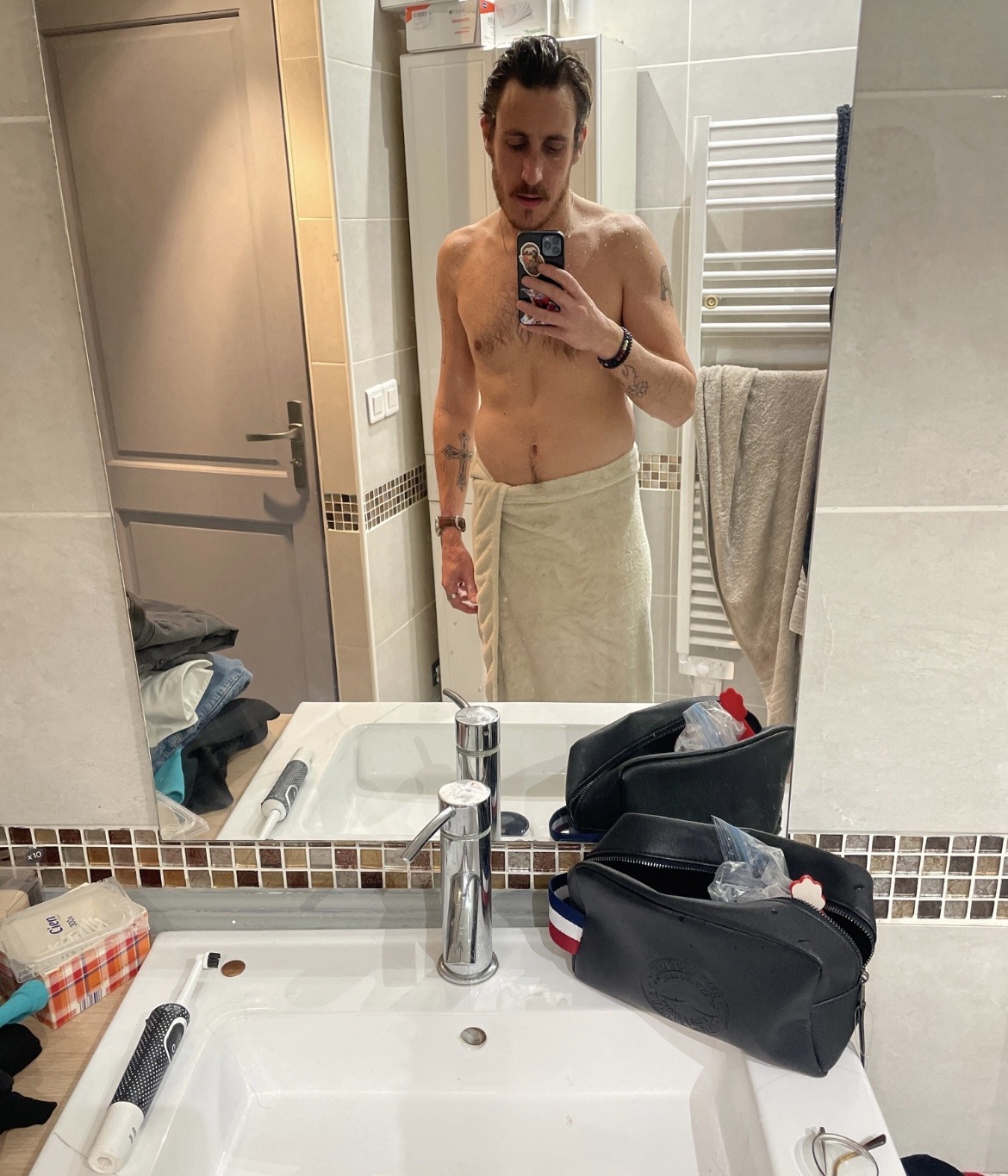 Profil de Jarold, 33 ans, Groupe gay à Bettwiesen
