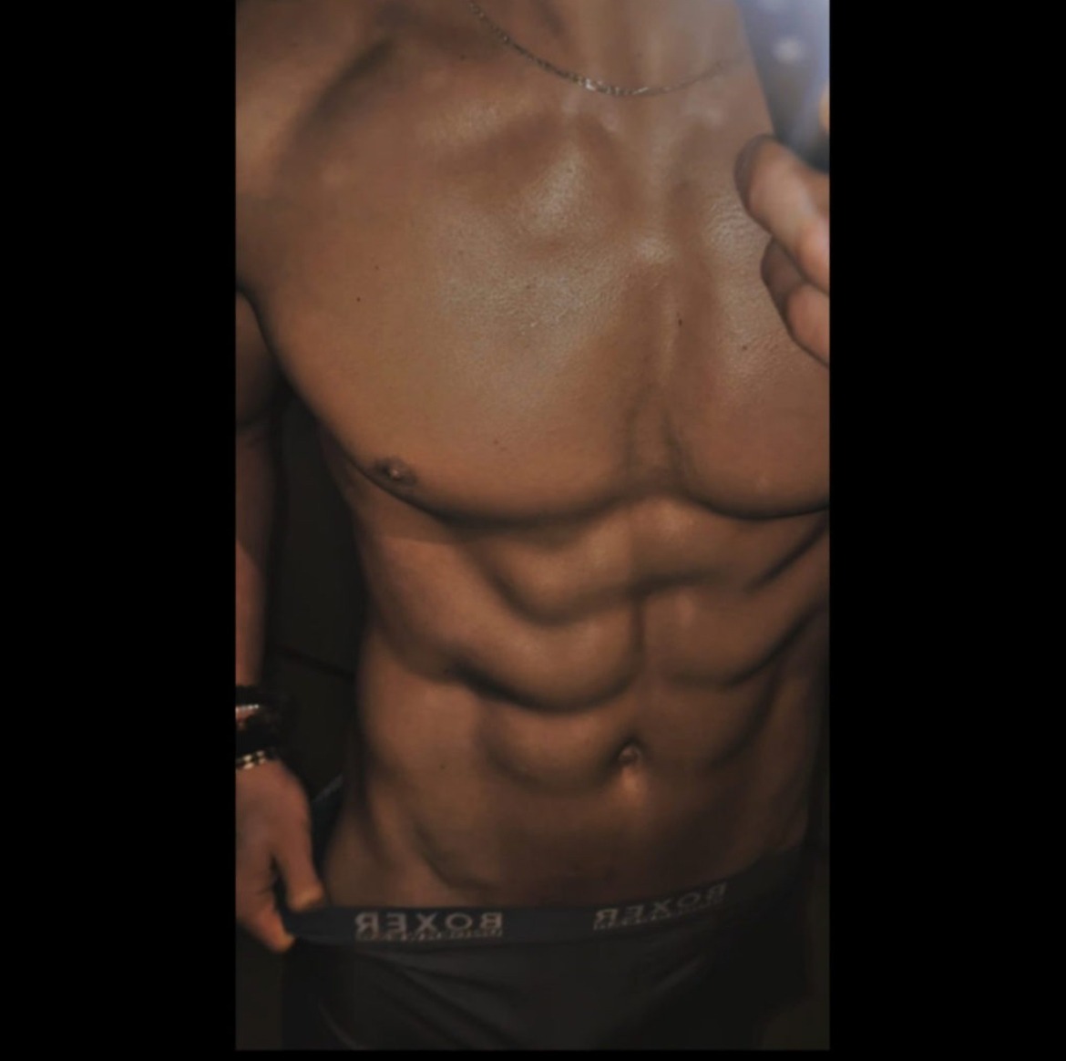 Profil de Kervens, 24 ans, Groupe gay à Titterten