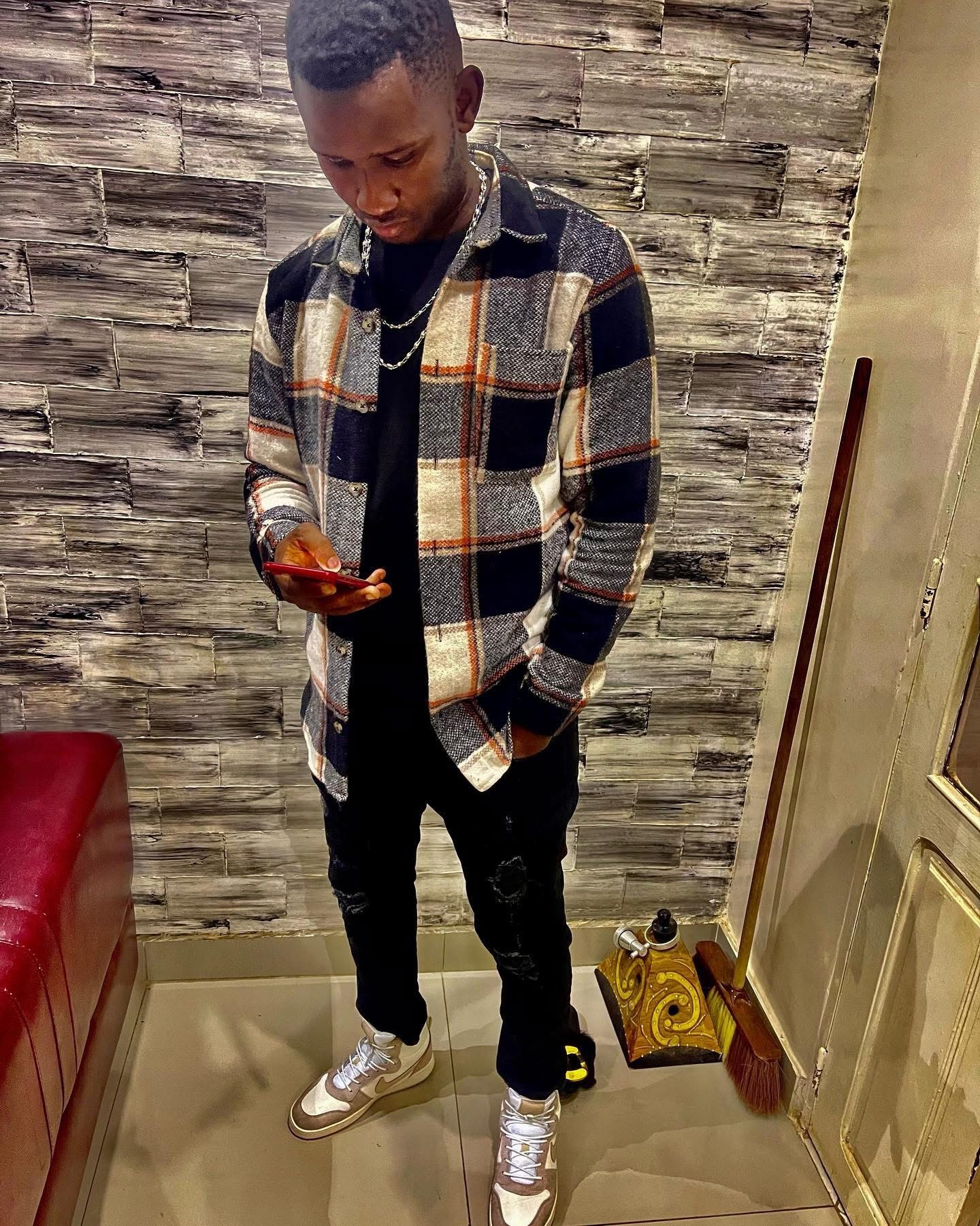 Profil de Atman, 33 ans, Groupe gay à Salouf
