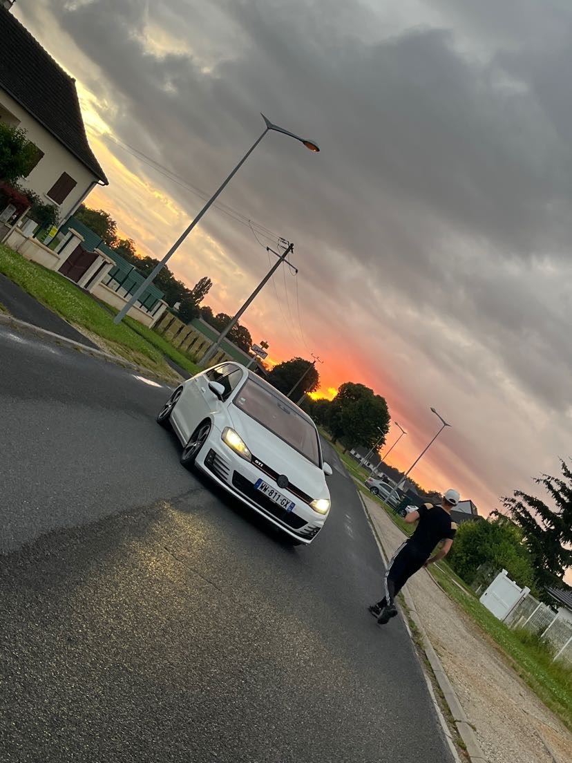 Profil de Ayron, 19 ans, Groupe gay à Fajauna