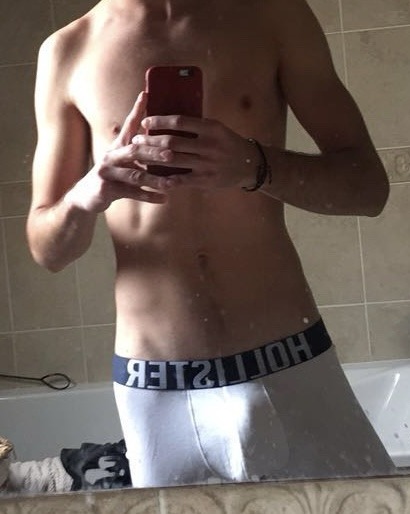 Profil de Arzhel, 26 ans, Groupe gay à Achseten