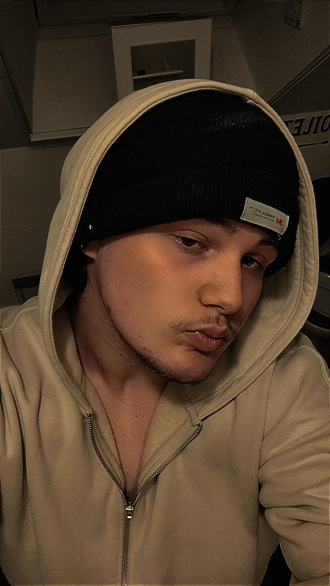 Profil de Massyl, 19 ans, Groupe gay à Pagig