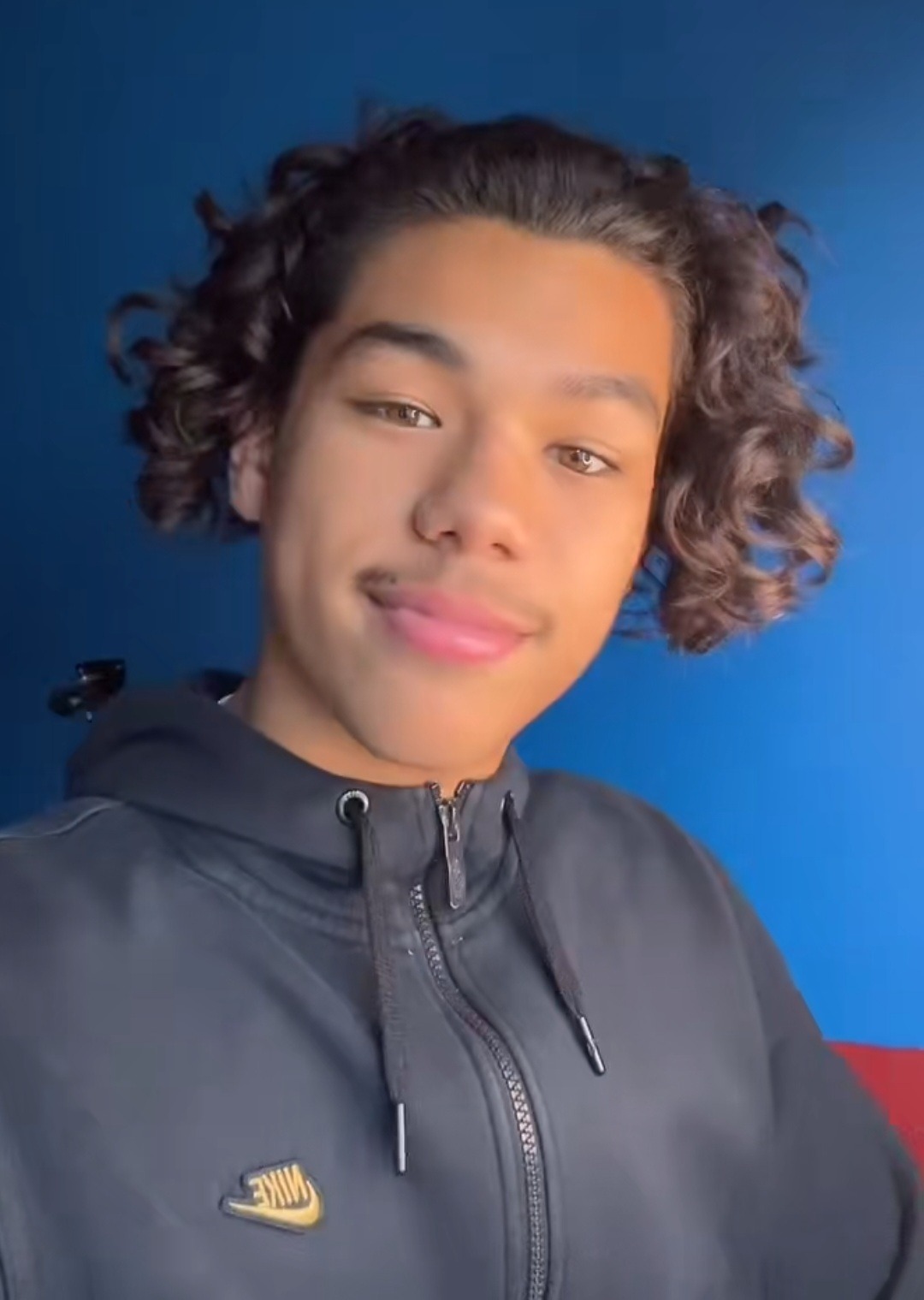 Profil de Victor, 22 ans, Groupe gay à Ittigen