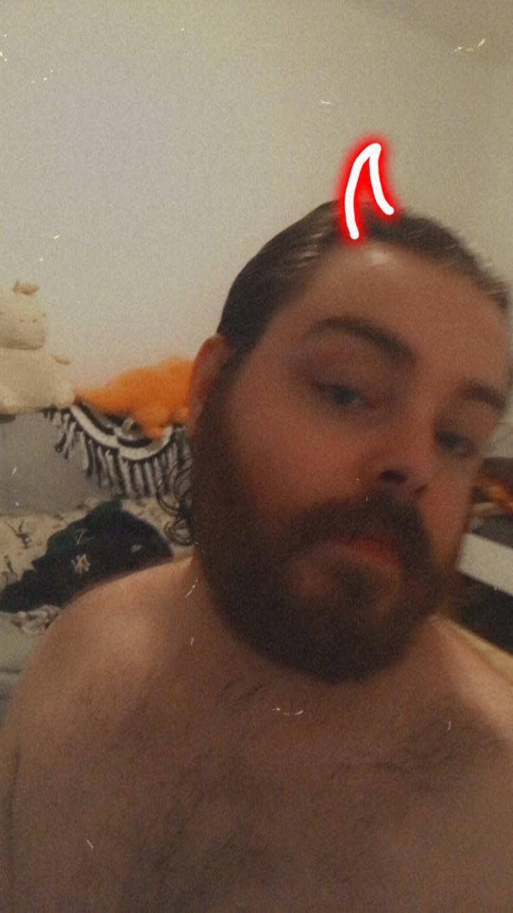 Profil de Yaakoub, 26 ans, Groupe gay à Scheuren