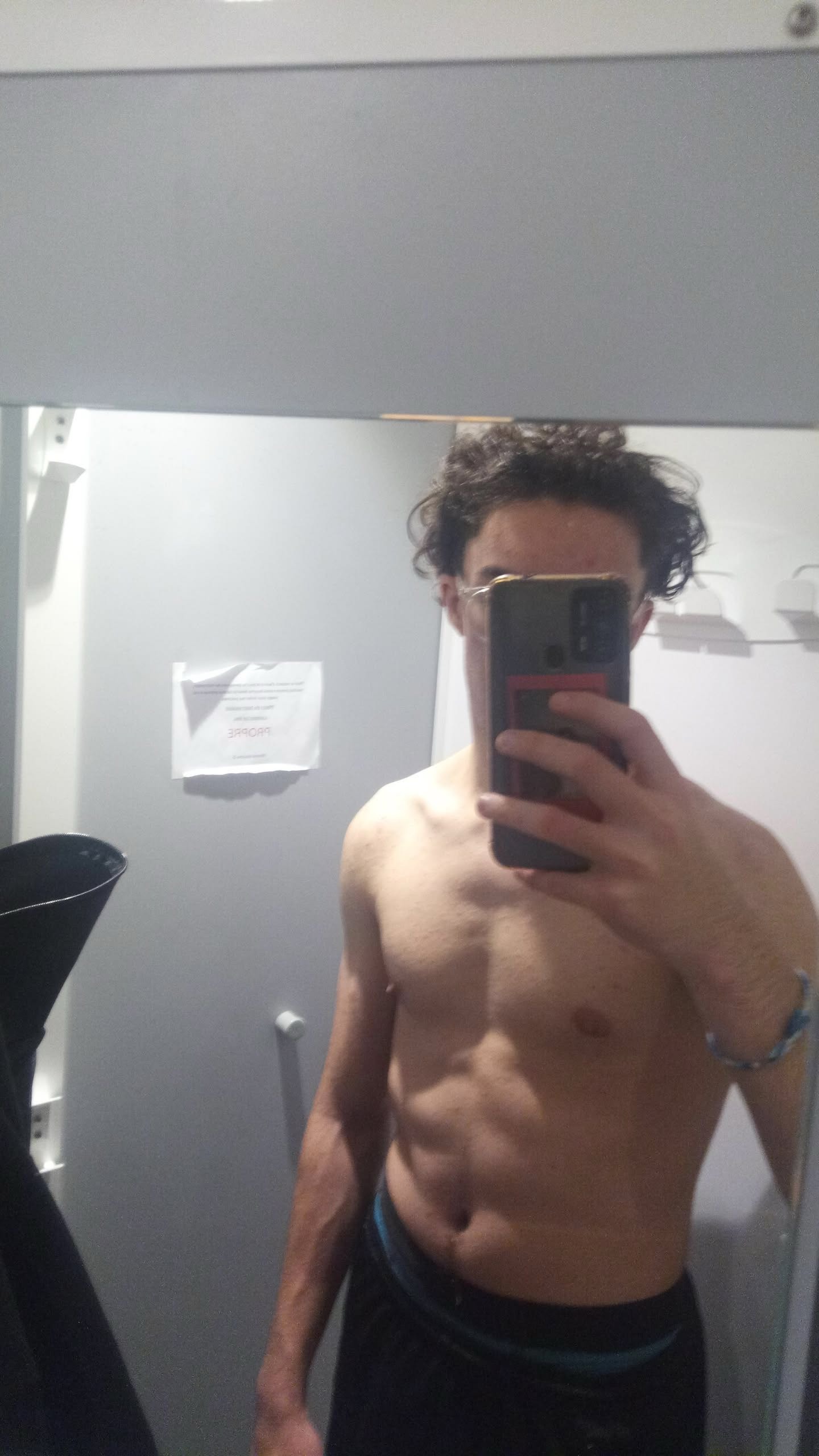 Profil de Hamon, 20 ans, Groupe gay à Thierachern