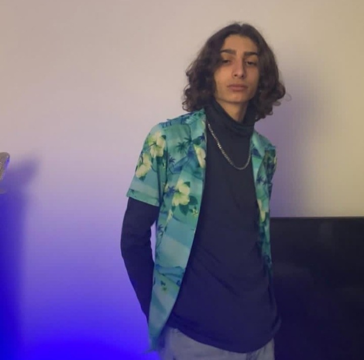 Profil de Gabin, 22 ans, Groupe gay à Tägertschi