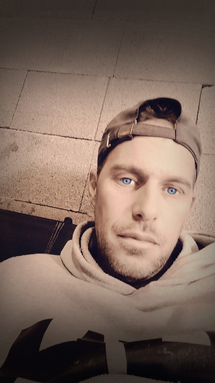 Profil de Malick, 45 ans, Groupe gay à Worblaufen