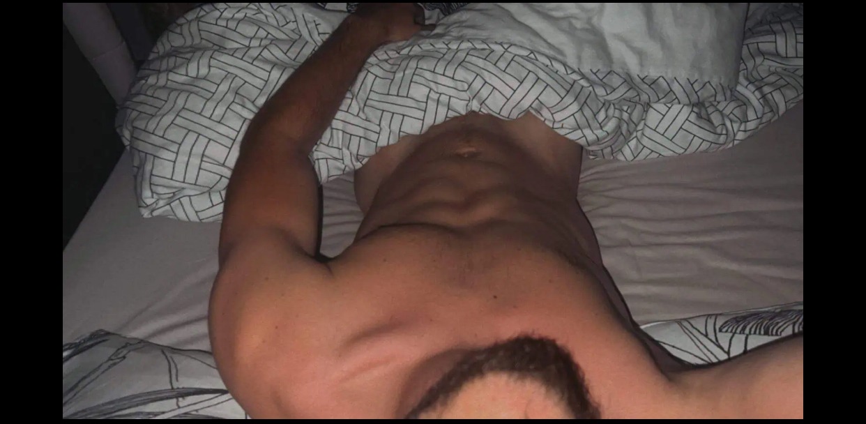 Profil de Fahem, 24 ans, Groupe gay à Peiden